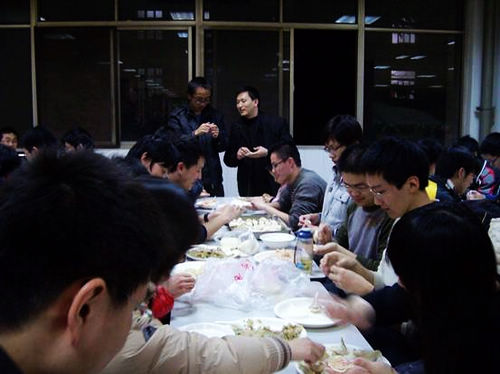 包饺子活动照片1.jpg